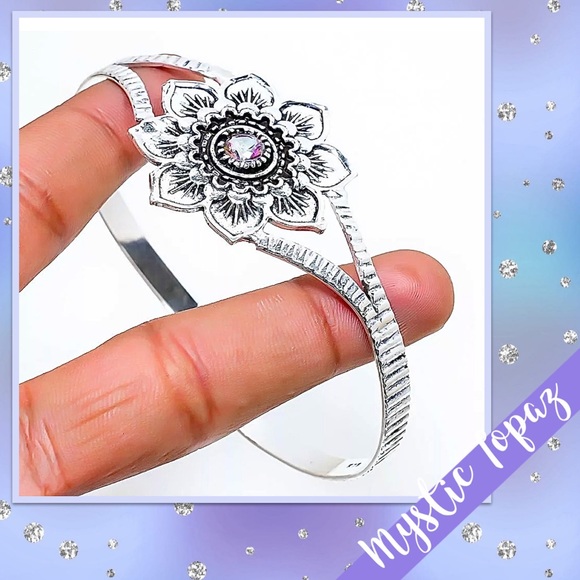 Jewelry - Mystic Topaz Eclectic Floral Silver Bangle Cuff (Lavender / Purple / Pink)